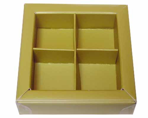 Windowbox 66x66x19mm 4 division almond 